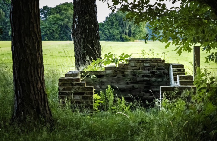 Dodenhuisje Weerselo, contouren