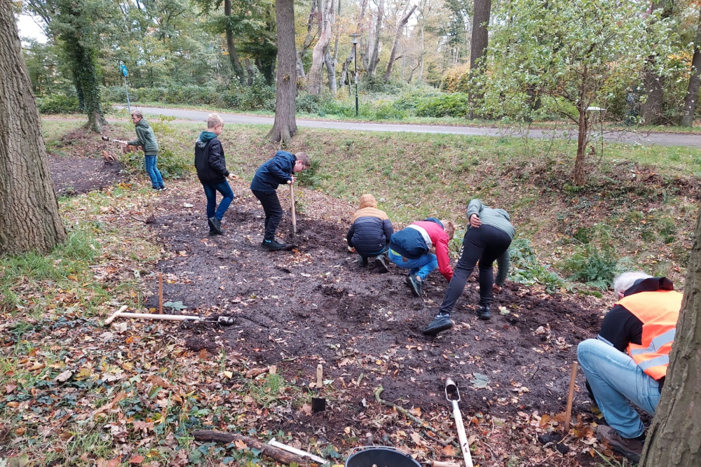 Natuurwerkdag '23, leerlingen De Meander