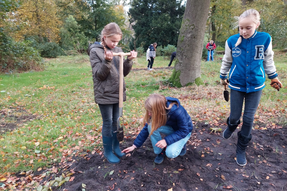 Natuurwerkdag '23, leerlingen De Meander